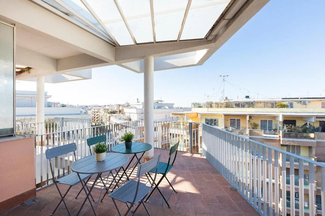 Aurelia Sunset Penthouse By Rental In Rome Apartment